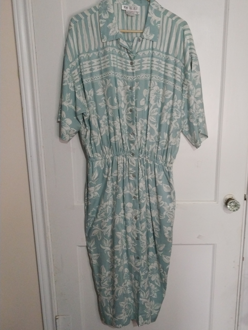 Together Women's Midi Dress Size 14 Mint Green Floral Button Rayon Hong Kong